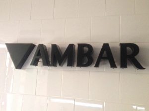 Logotipo AMBAR letras corpóreas