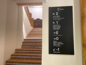 Rótulo Directorio de Señalización Oficinas Carsam en Borja Zaragoza