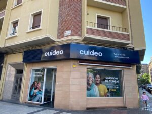 Rótulos luminosos Cuideo Zaragoza